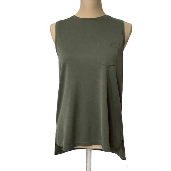 And ea wy Women Top Size M Green Olive - Picture 1 of 11